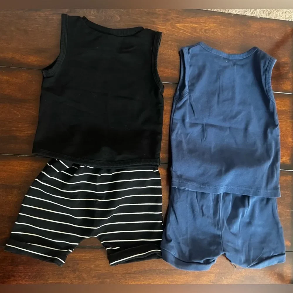 Boys' Clothing Set - Size 90 - 7 Total Pieces
